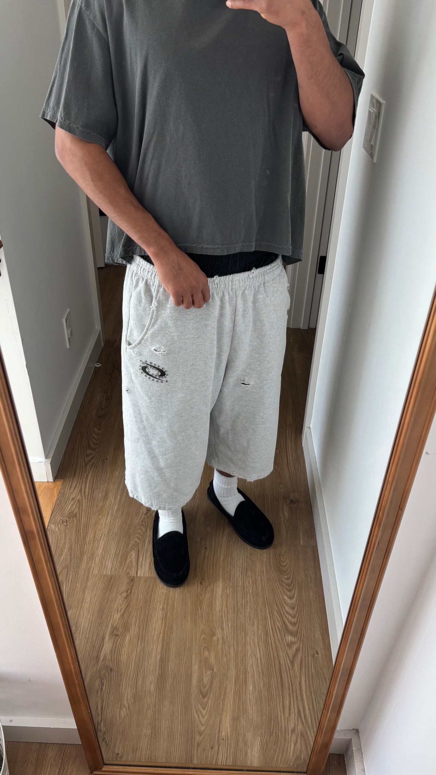 Thrashed Heather Sweatshorts